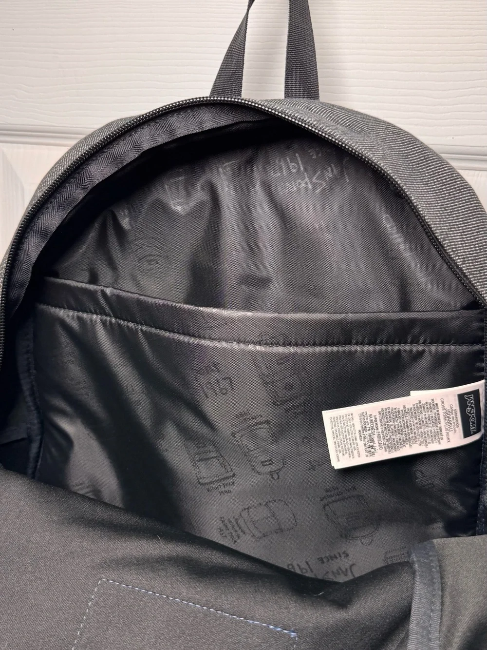 JanSport Cross Town Plus Backpack NWT Dark Gray Black 15” Laptop Sleeve